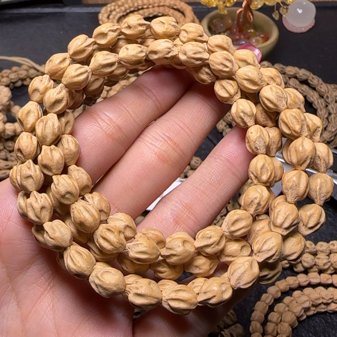 我***哥柏香籽/百香籽吊坠