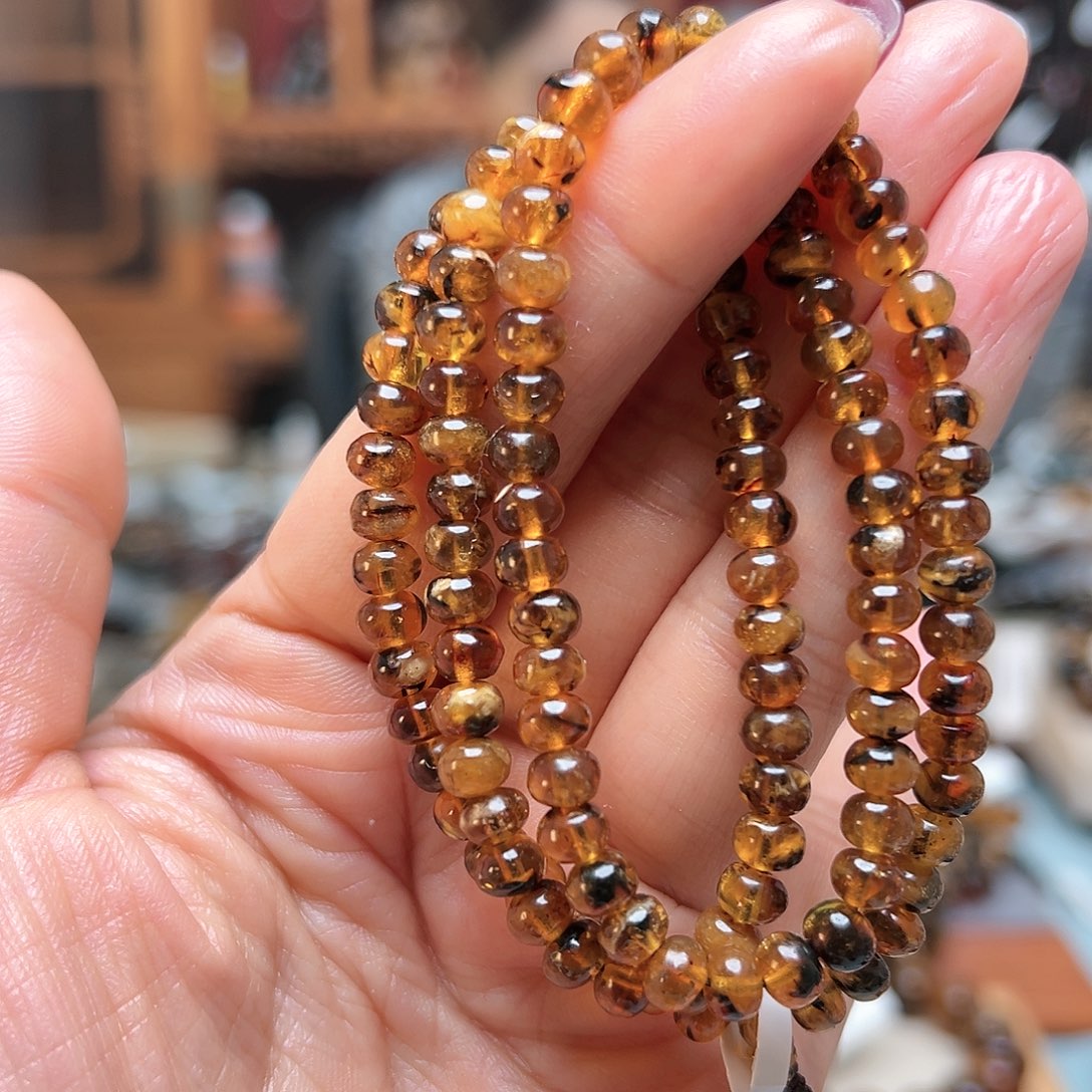 宽***丽琥珀未镶嵌裸石抚顺琥珀五20415