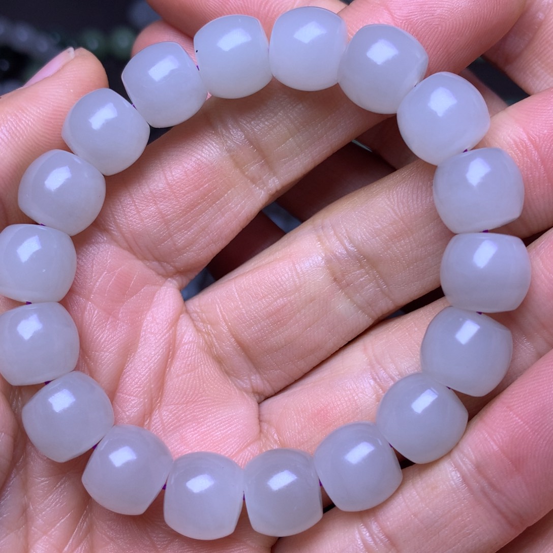 未镶嵌手链和田玉