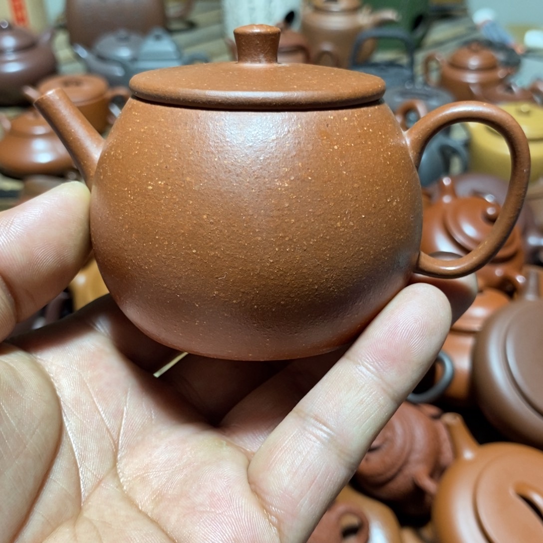 彬***乐紫砂茶壶欢迎各位光临惠顾