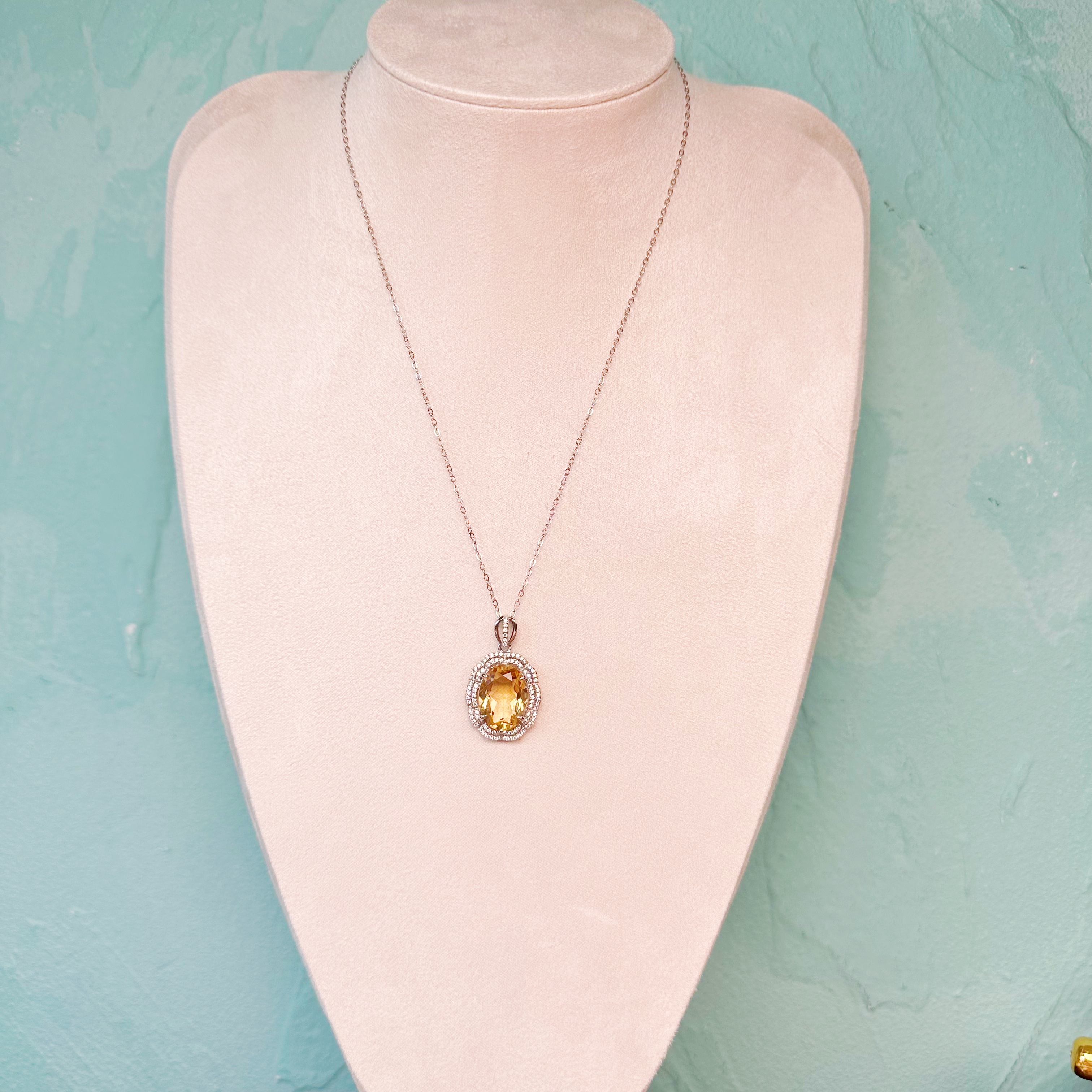 黄水晶S925银镶嵌吊坠含链节日生日礼物（多样性发其一）