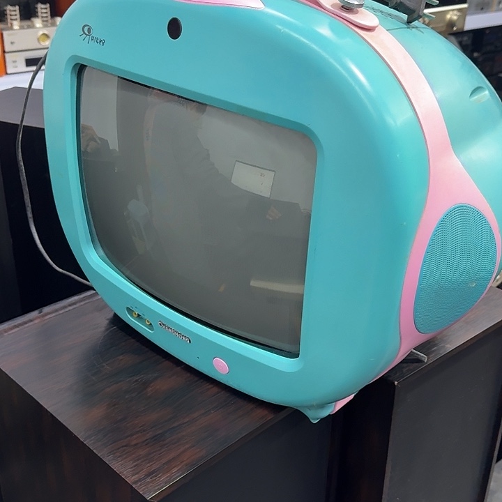 往****9新电视机运费自理