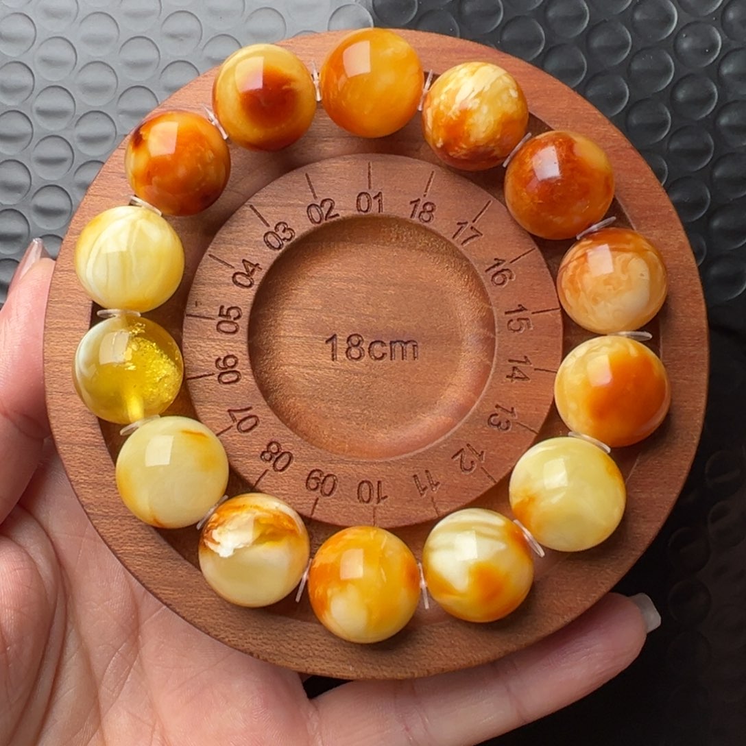 琥珀裸石未镶嵌琥珀裸石未镶嵌15