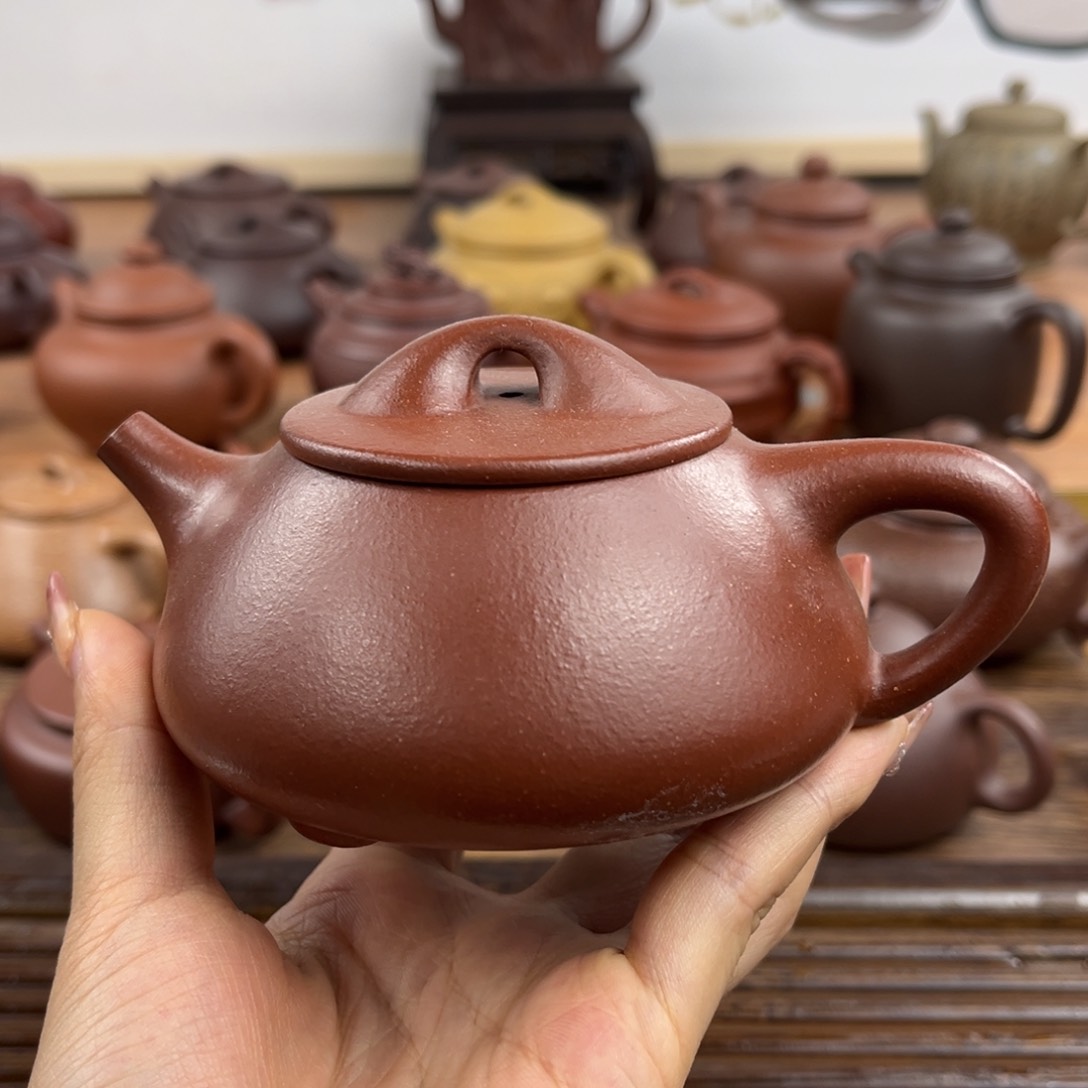 茶壶紫砂红降坡半手200c