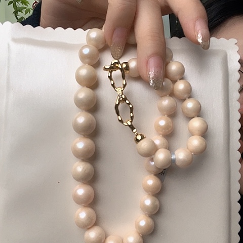 淡水珍珠颈饰未镶嵌