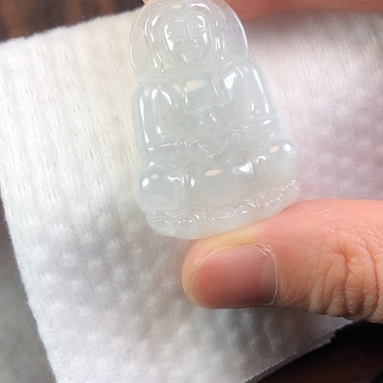 翡翠未镶嵌颈饰缅甸A货，每天下午1点半开播