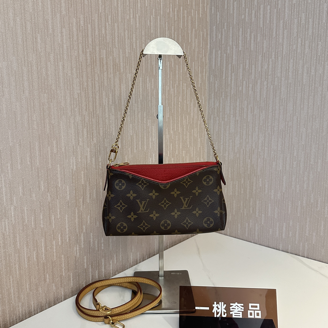 95新 LouisVuitton/路易威登 一桃/lv 传奇迷你斜挎
