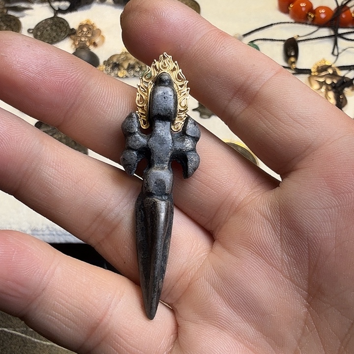 轻***飘银S925哈哈哈哈哈哈哈哈哈哈