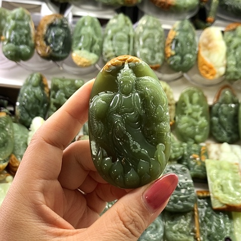 和田玉未镶嵌挂件