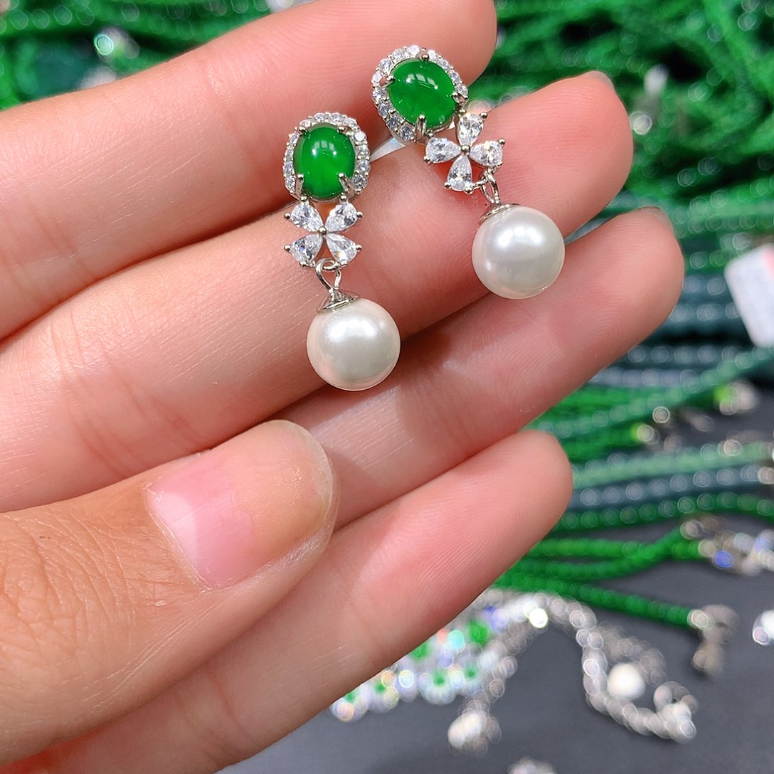 翡翠戒指未镶嵌天然翡翠