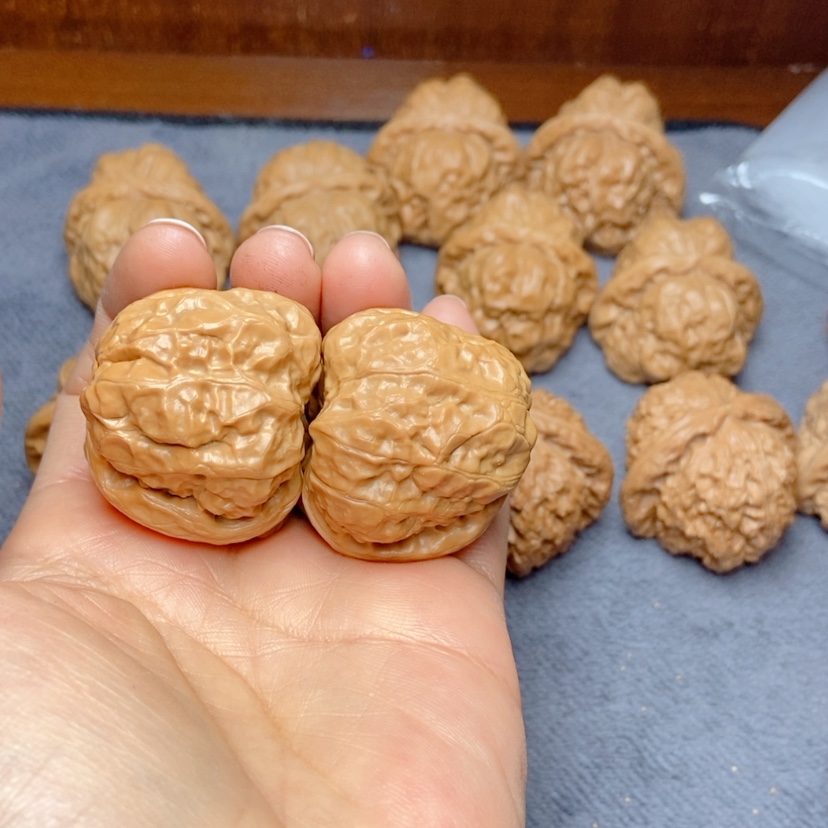 【闪购商品】文玩核桃吊坠送*蛙蛙37