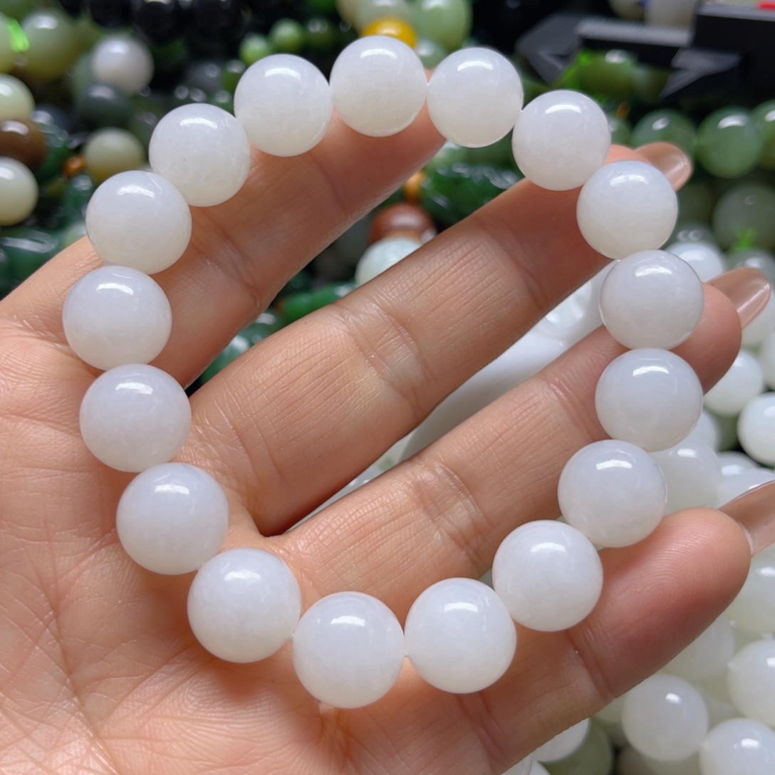 和田玉手链未镶嵌