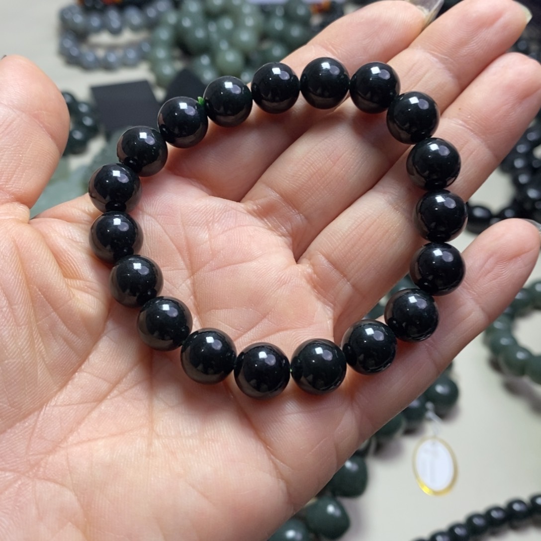 未镶嵌戒指和田玉T*新疆和田黑青玉卡10圆珠手串