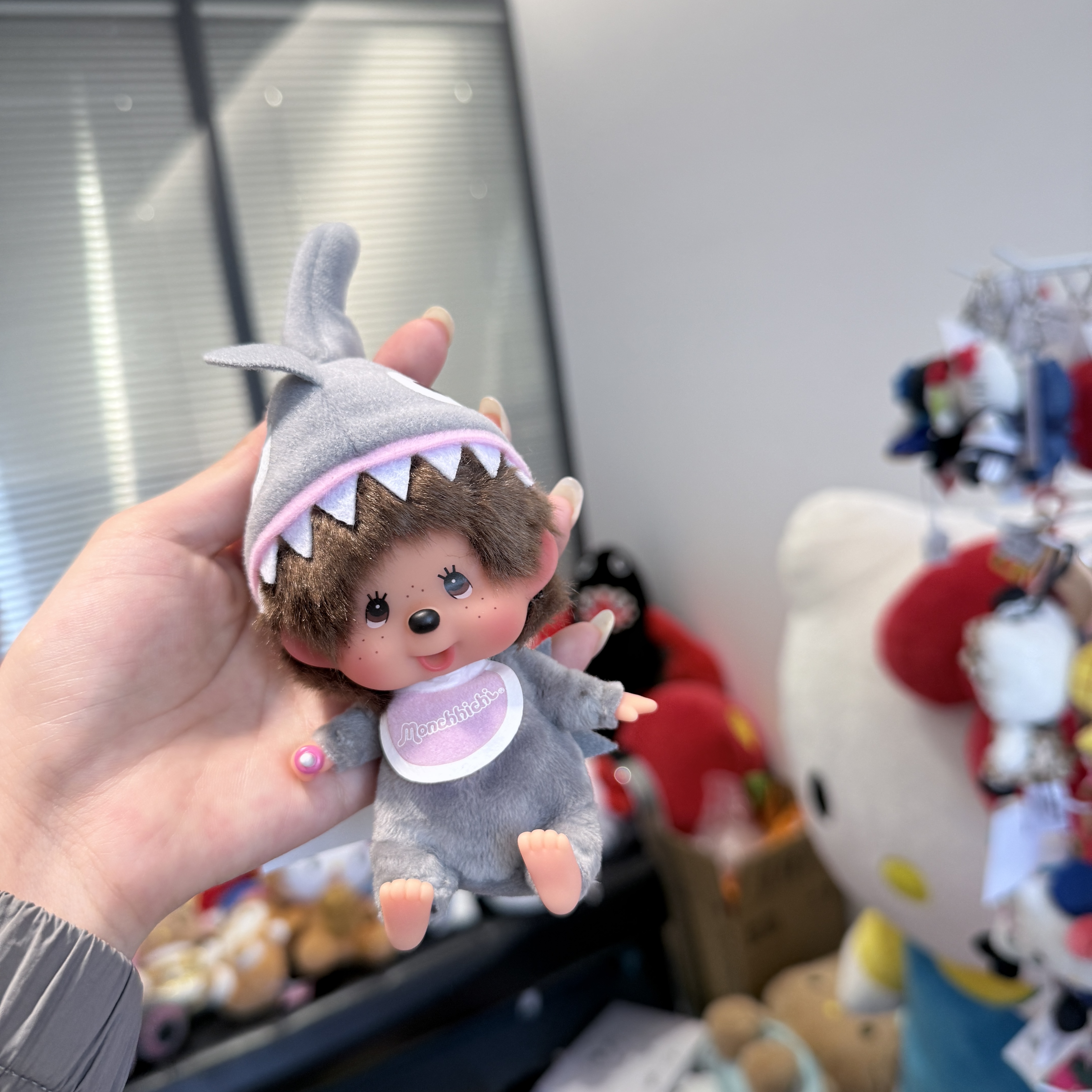 【冲绳限定】Monchhichi 鲨鱼蒙奇奇钥匙扣玩偶