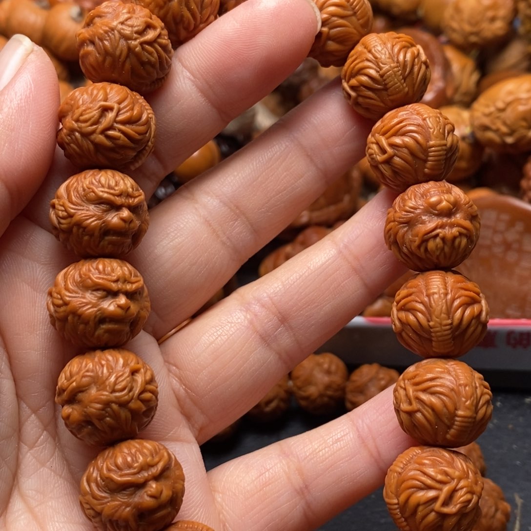 吊坠猴头核桃猴头