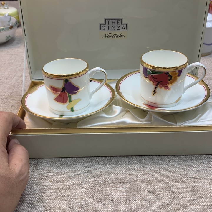 金瓷阁家的美丽瓷器