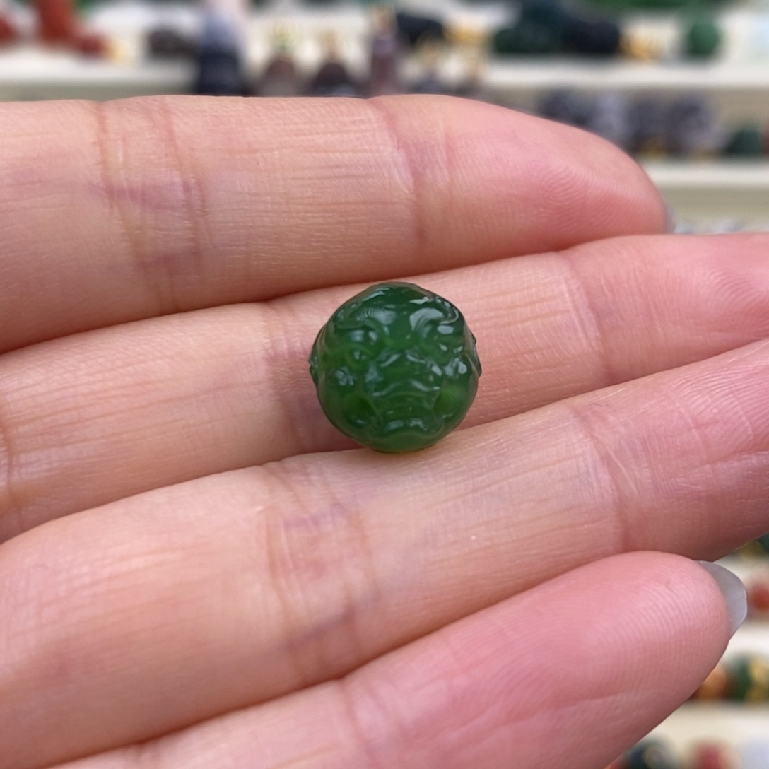 和田玉（碧玉）颈饰未镶嵌