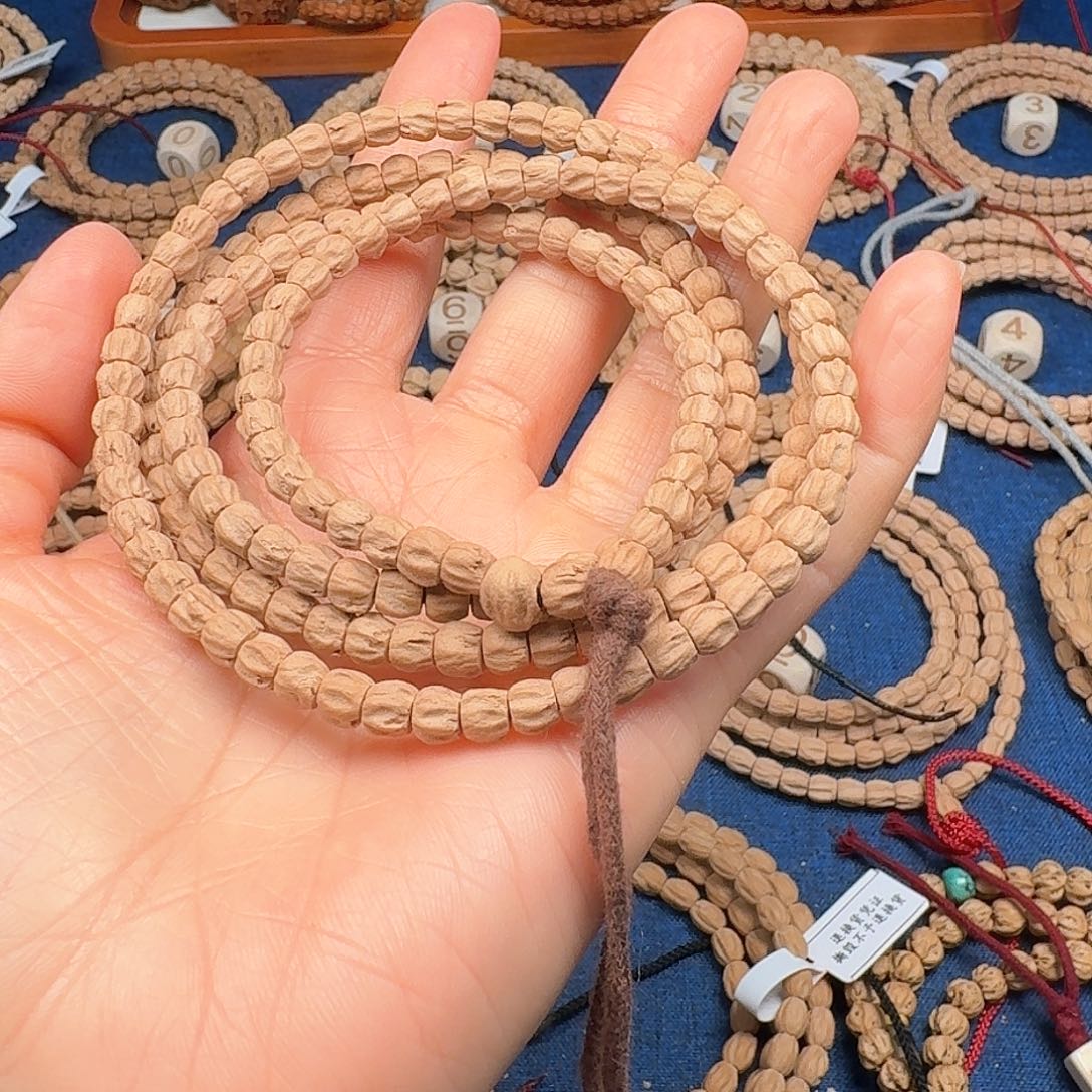 柏香籽/百香籽吊坠