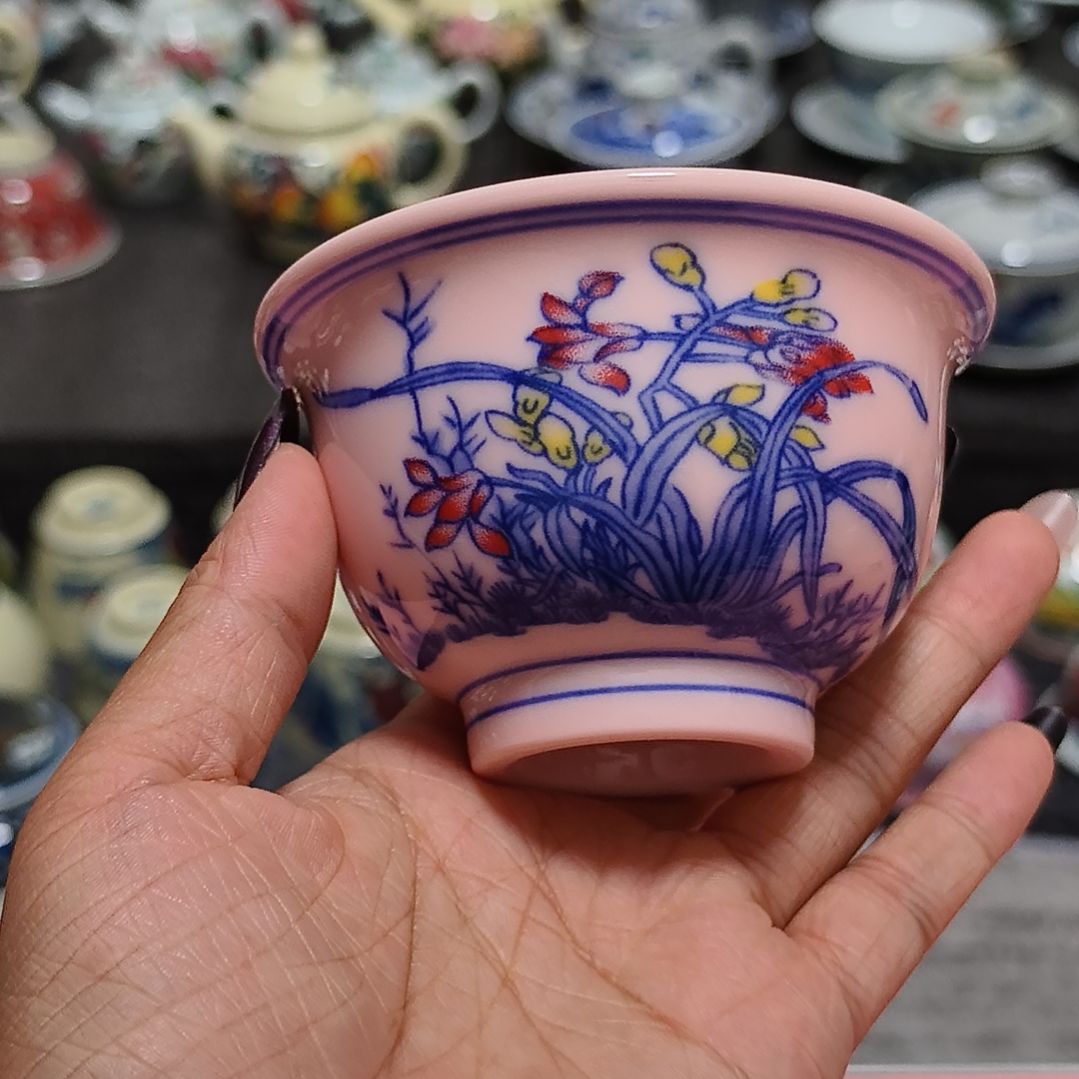 摆件瓷哈哈哈哈哈哈哈哈哈哈