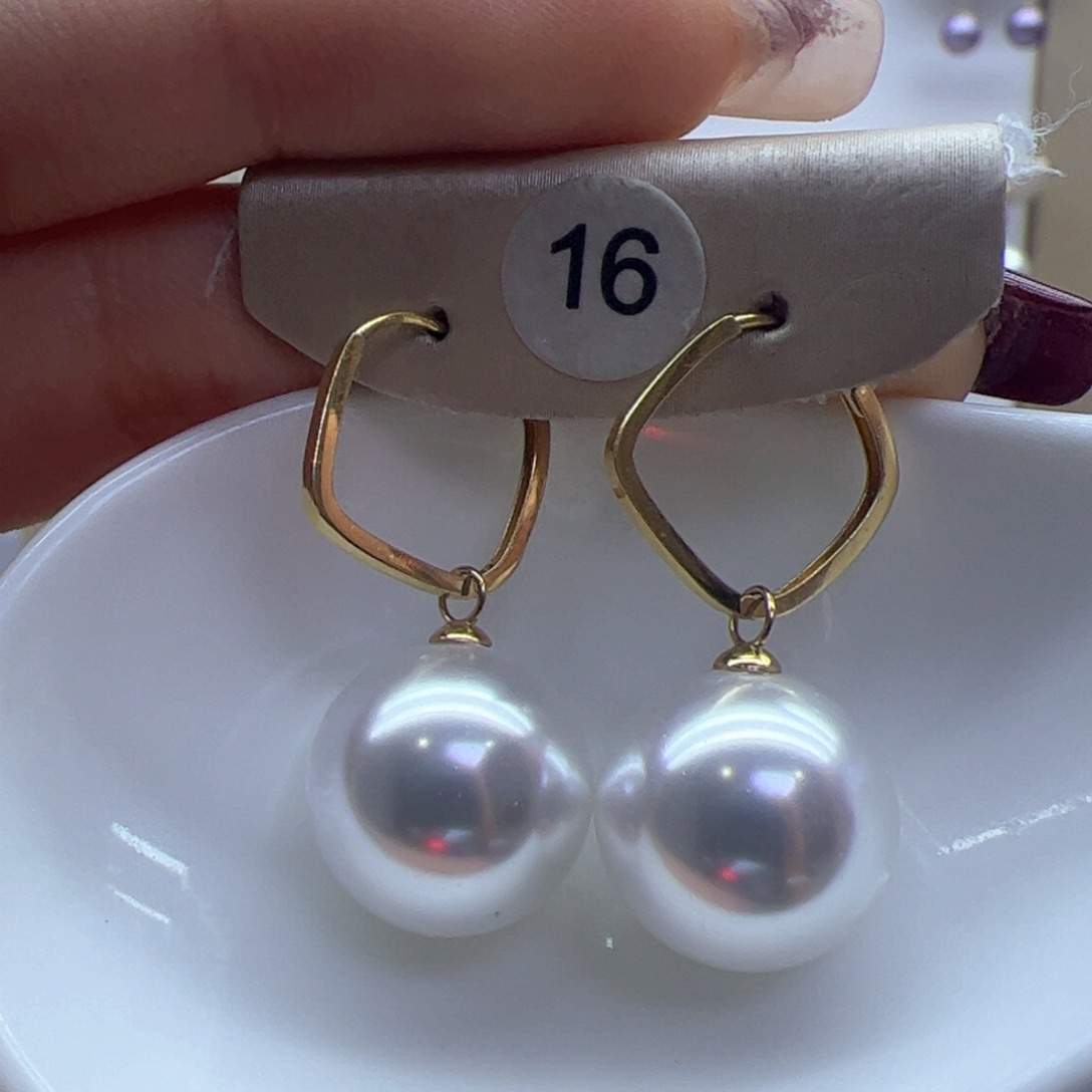 淡水珍珠耳饰18K金镶嵌