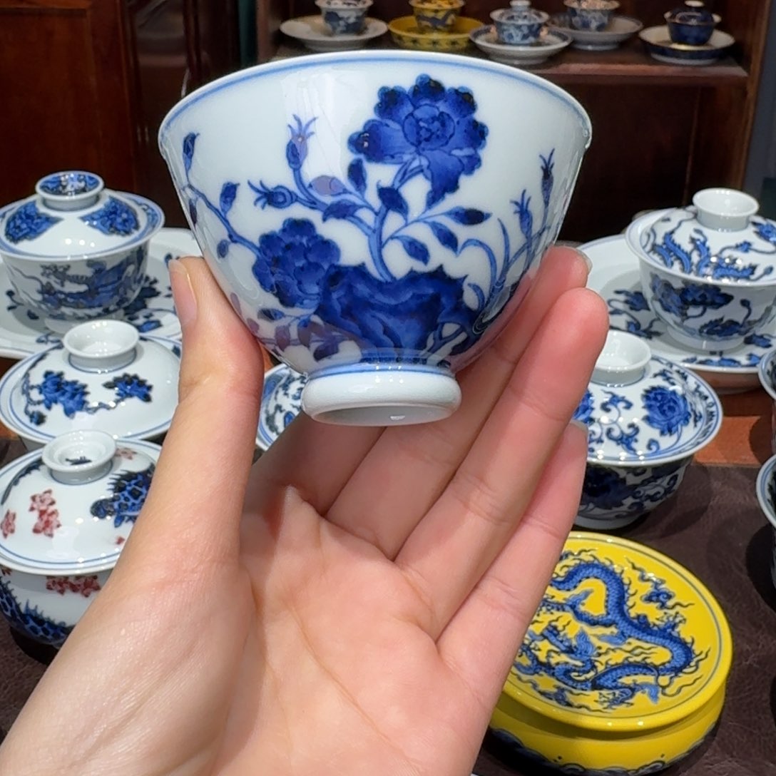 青花雯华堂手绘杯杯