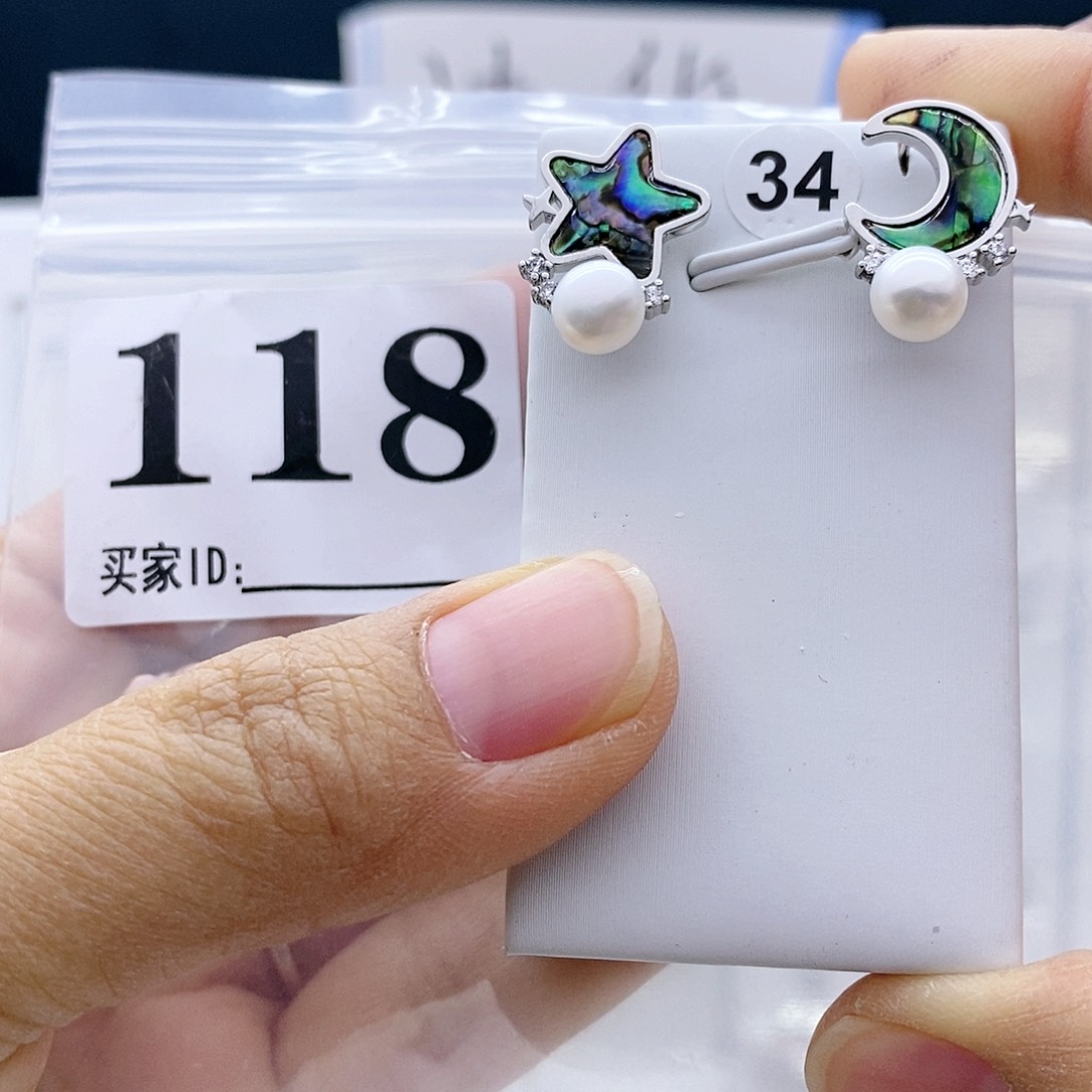 钛钢淡水珍珠颈饰