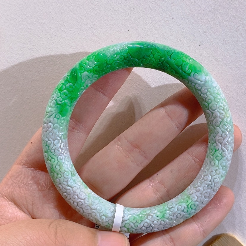 【闪购商品】未镶嵌手镯翡翠