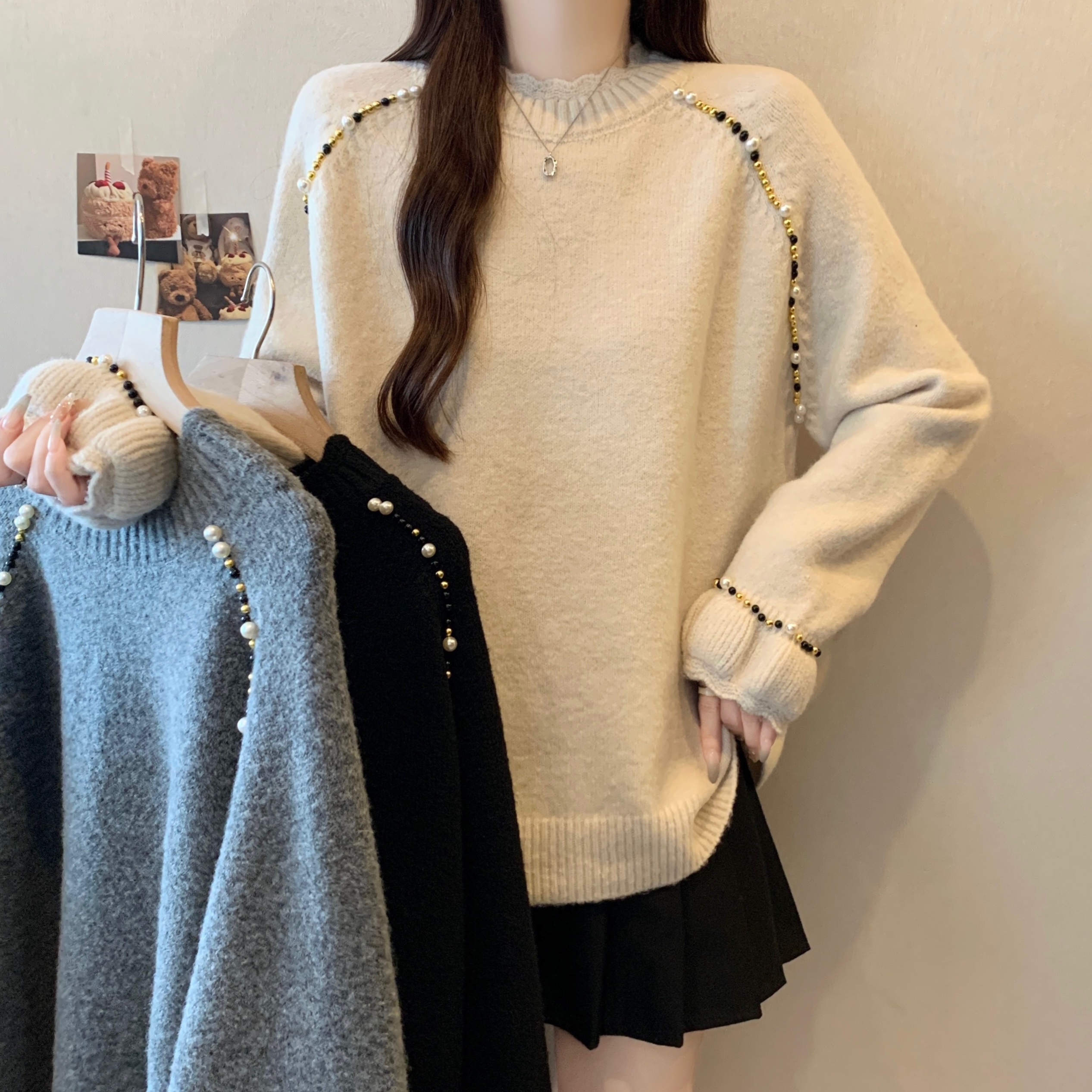 【晴晴】孕妇毛衣冬季加厚外穿2025新款时尚钉珠设计感打底针织上衣