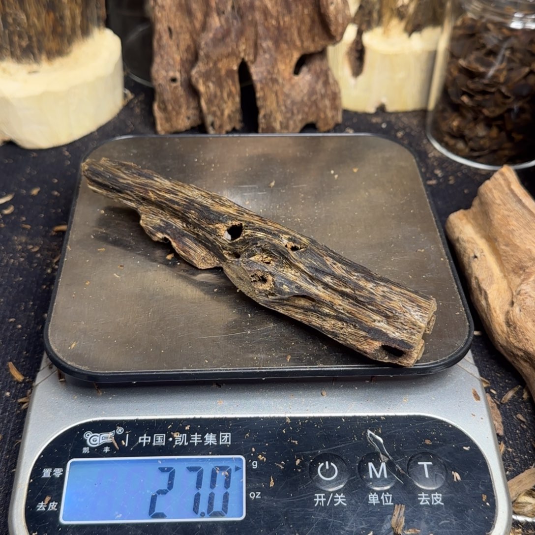 沉香沉香碎屑棋楠沉香27克