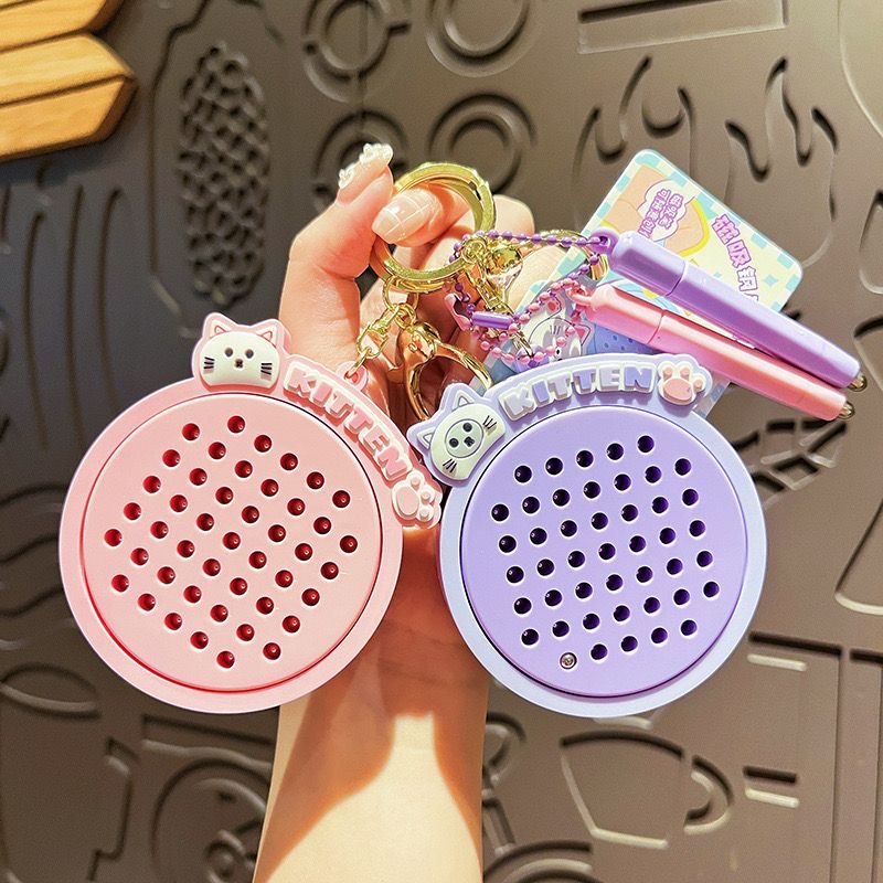 创意趣味磁吸钢珠小画板钥匙扣解压情侣儿童学生书包挂件生日礼物