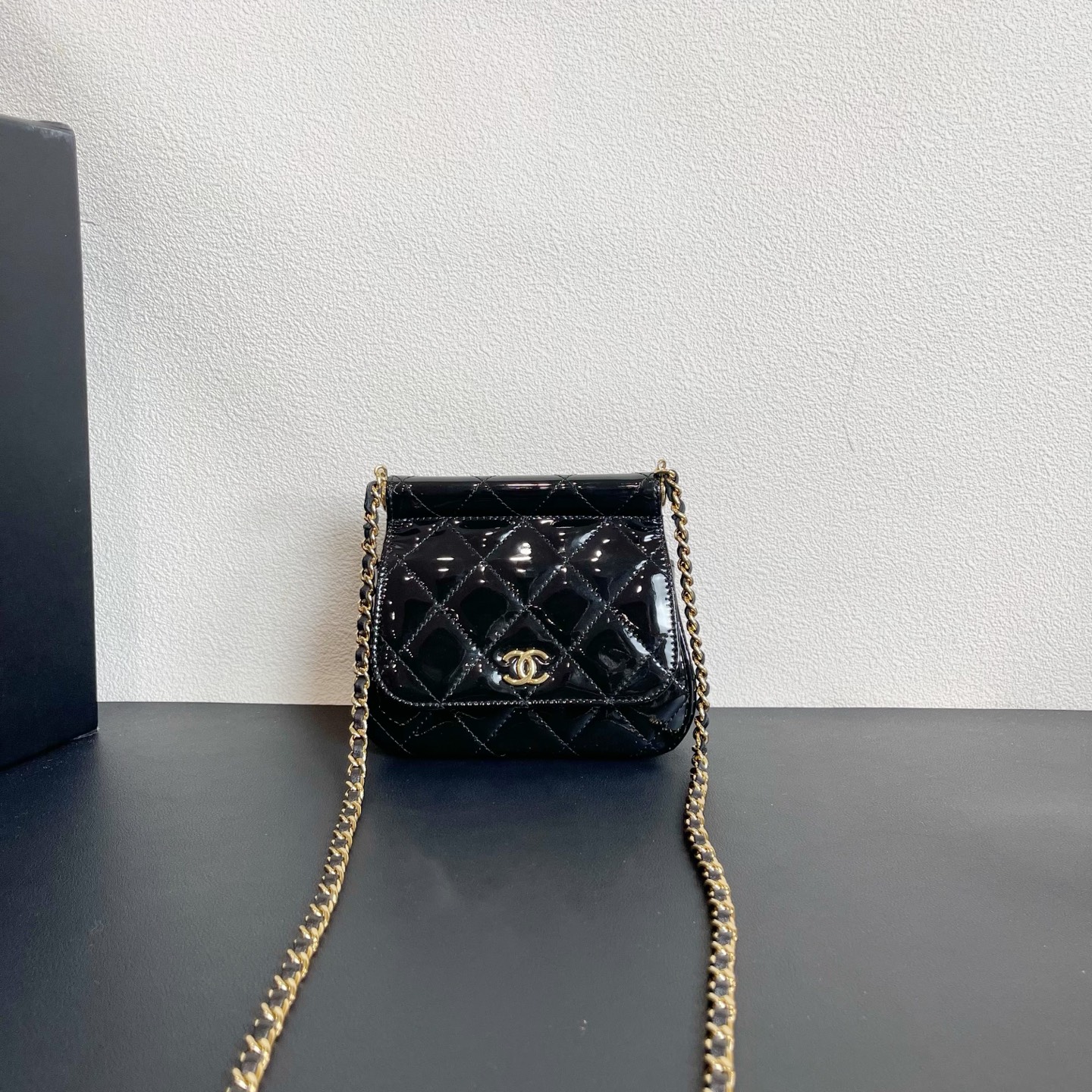 95新 Chanel/香奈儿 98新 大场直播/漆皮贝壳包/10541