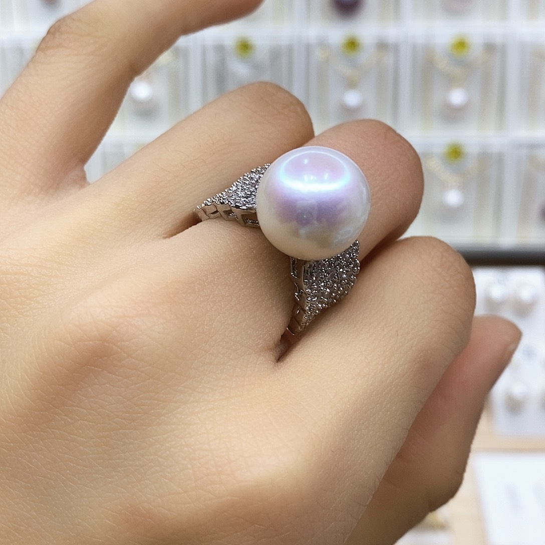 淡水珍珠颈饰合金