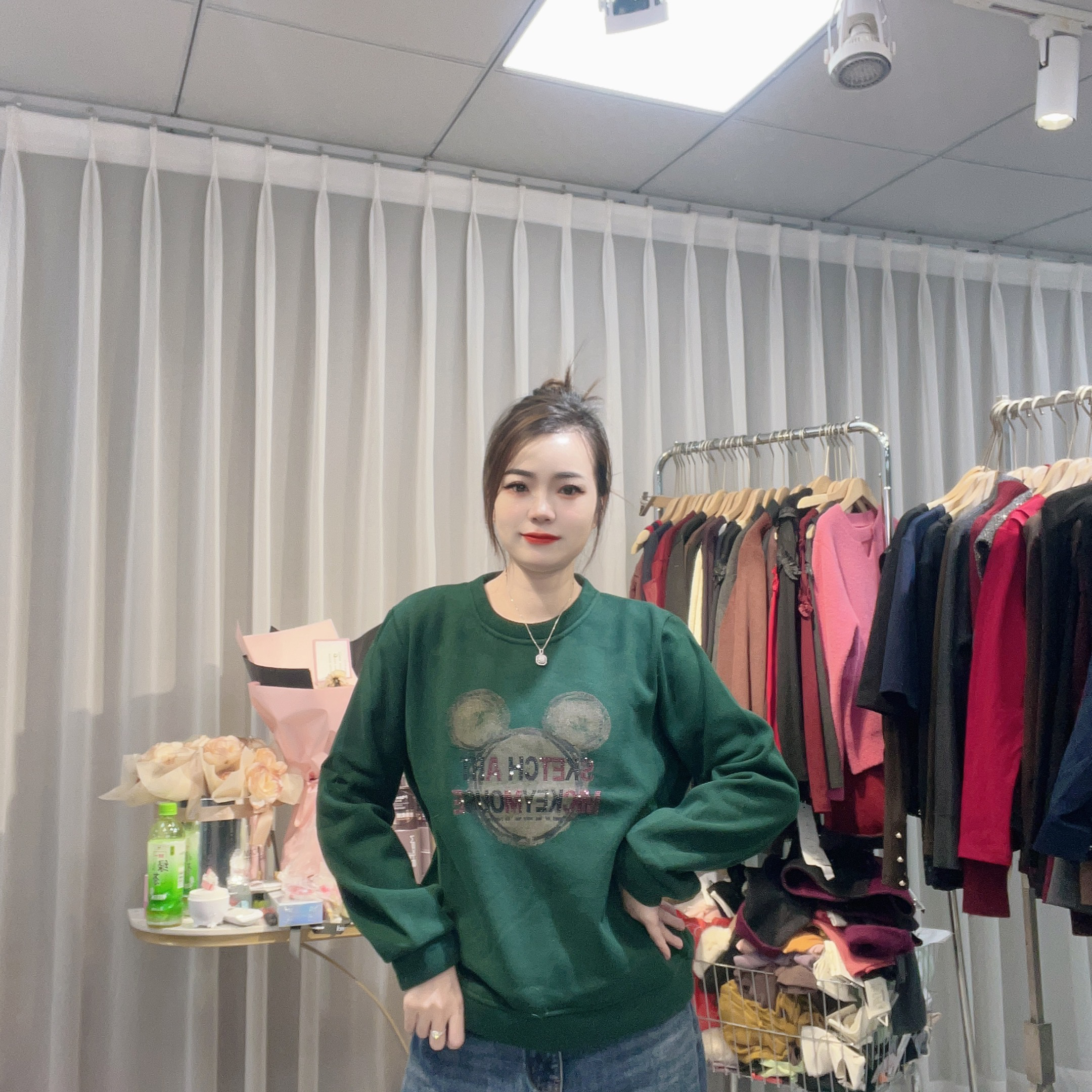 大美小美圆领长袖加绒卫衣女秋冬韩版宽松显瘦百搭休闲慵懒风上衣