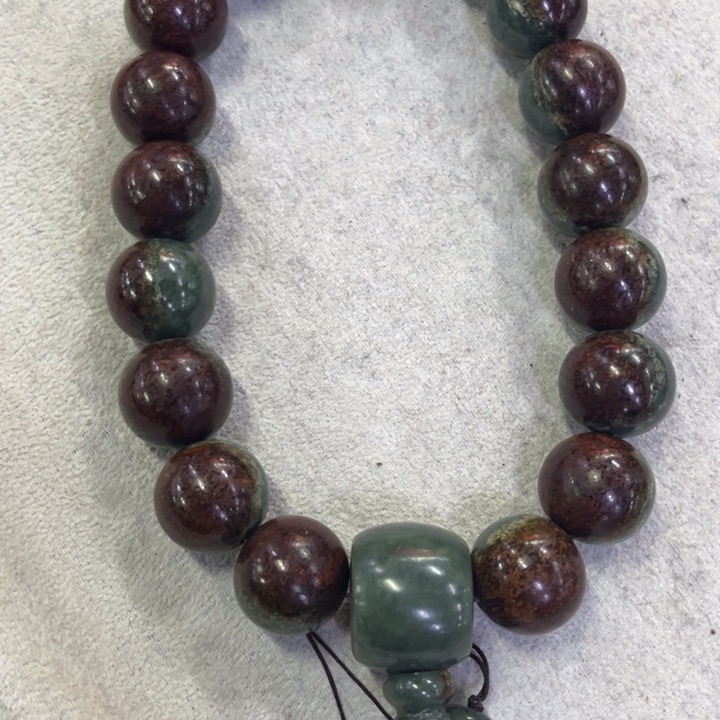 套链未镶嵌岫岩河磨玉（透闪石质玉）