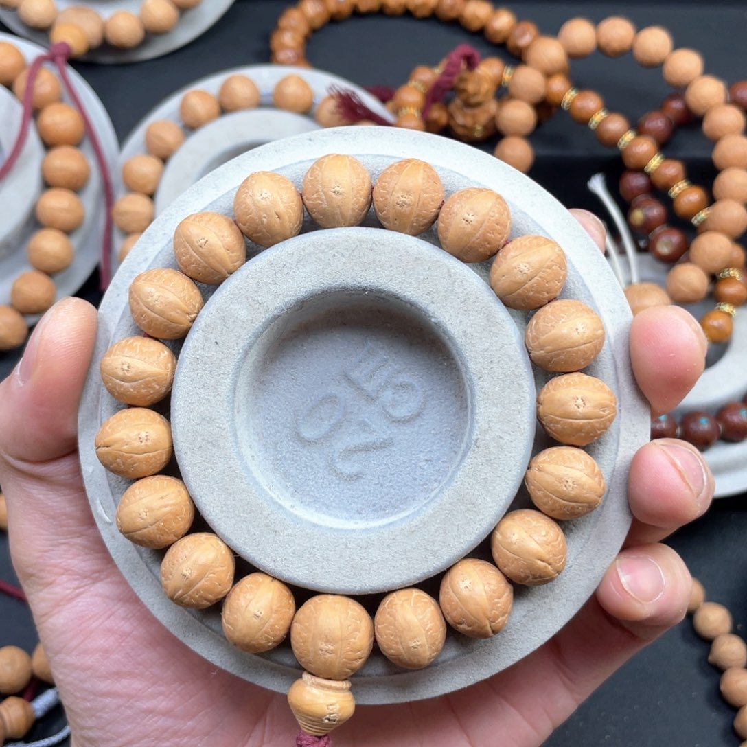 凤眼菩提手串13➕左右尺寸k41凤眼菩提D410同树大眼