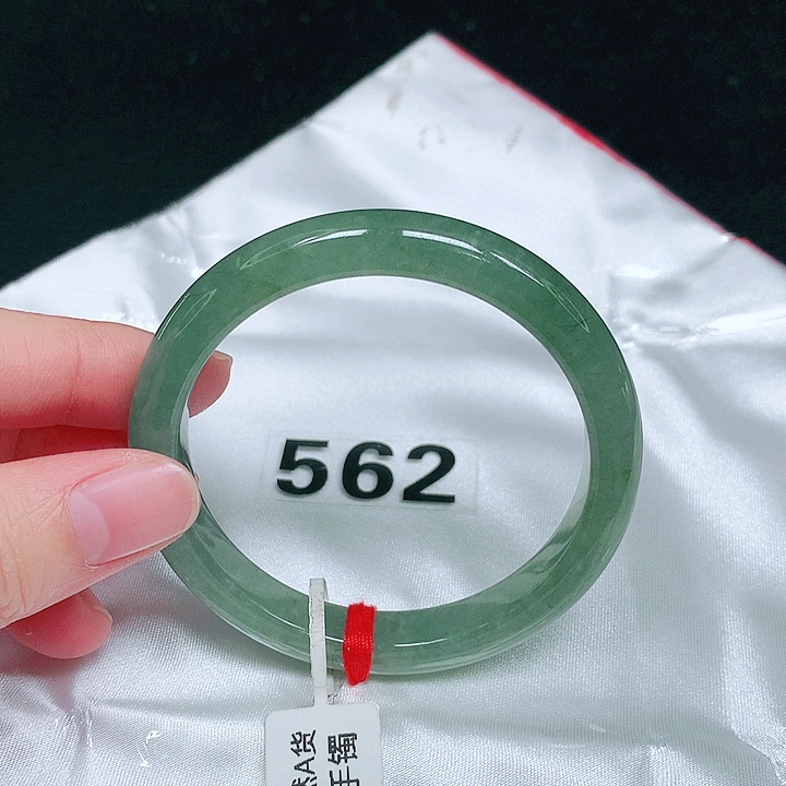 翡翠未镶嵌手镯翡翠手镯未镶嵌