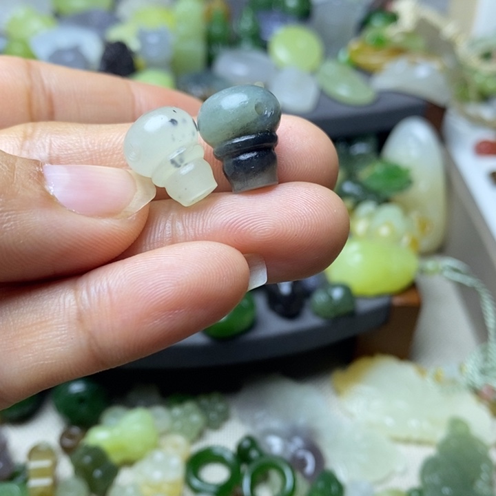 和田玉配件未镶嵌