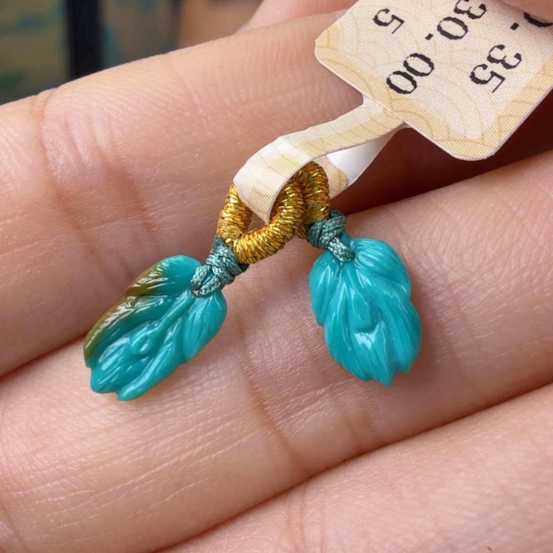 绿松石未镶嵌珠宝奇石