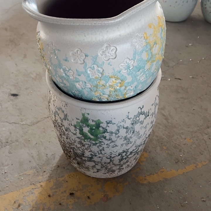 微瑕高度20厘米口径20厘米