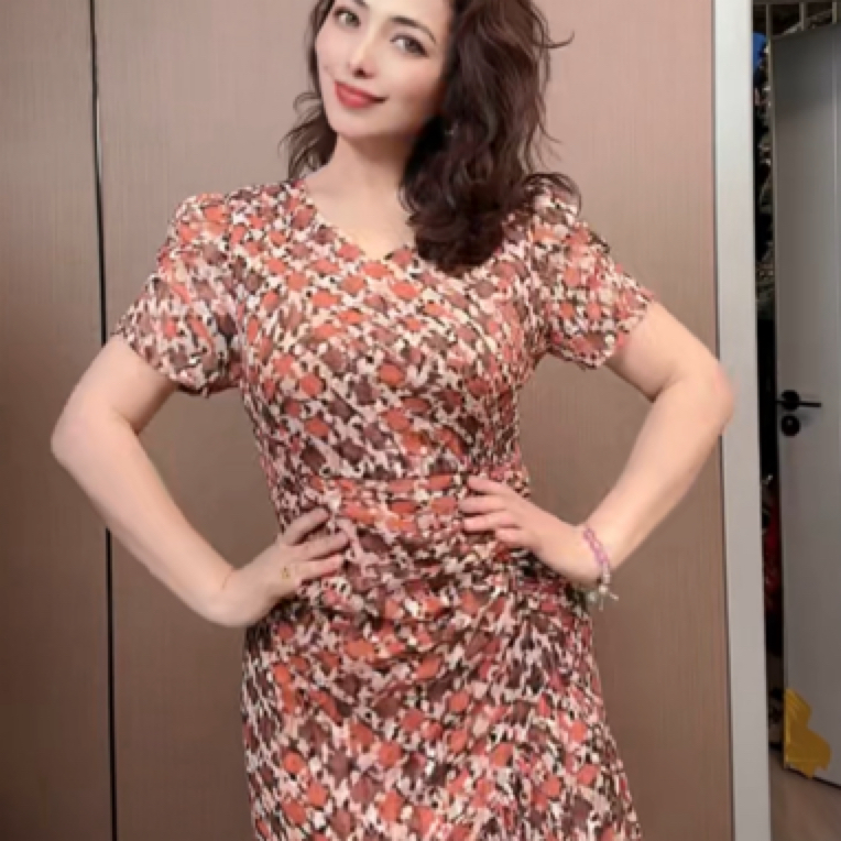 新款印花洋气显瘦连衣裙