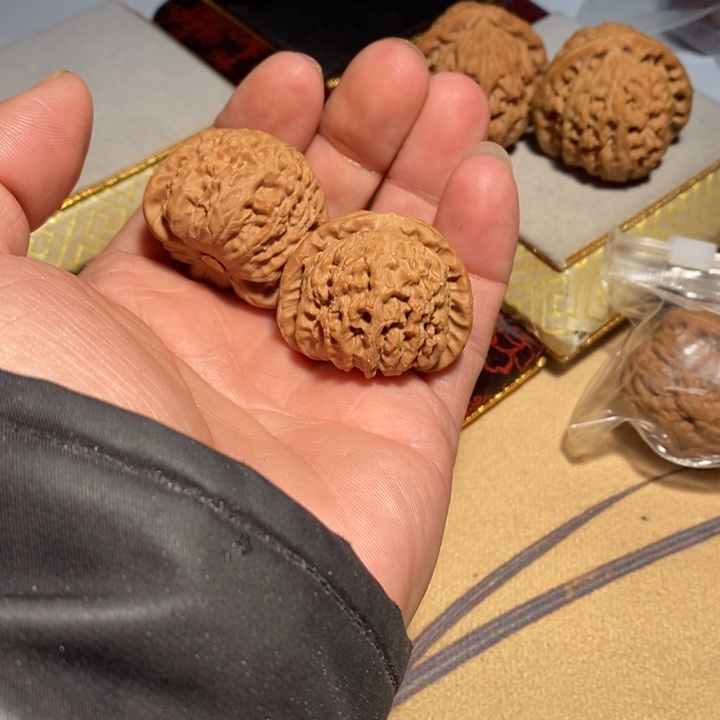 文玩核桃把件谭*核桃
