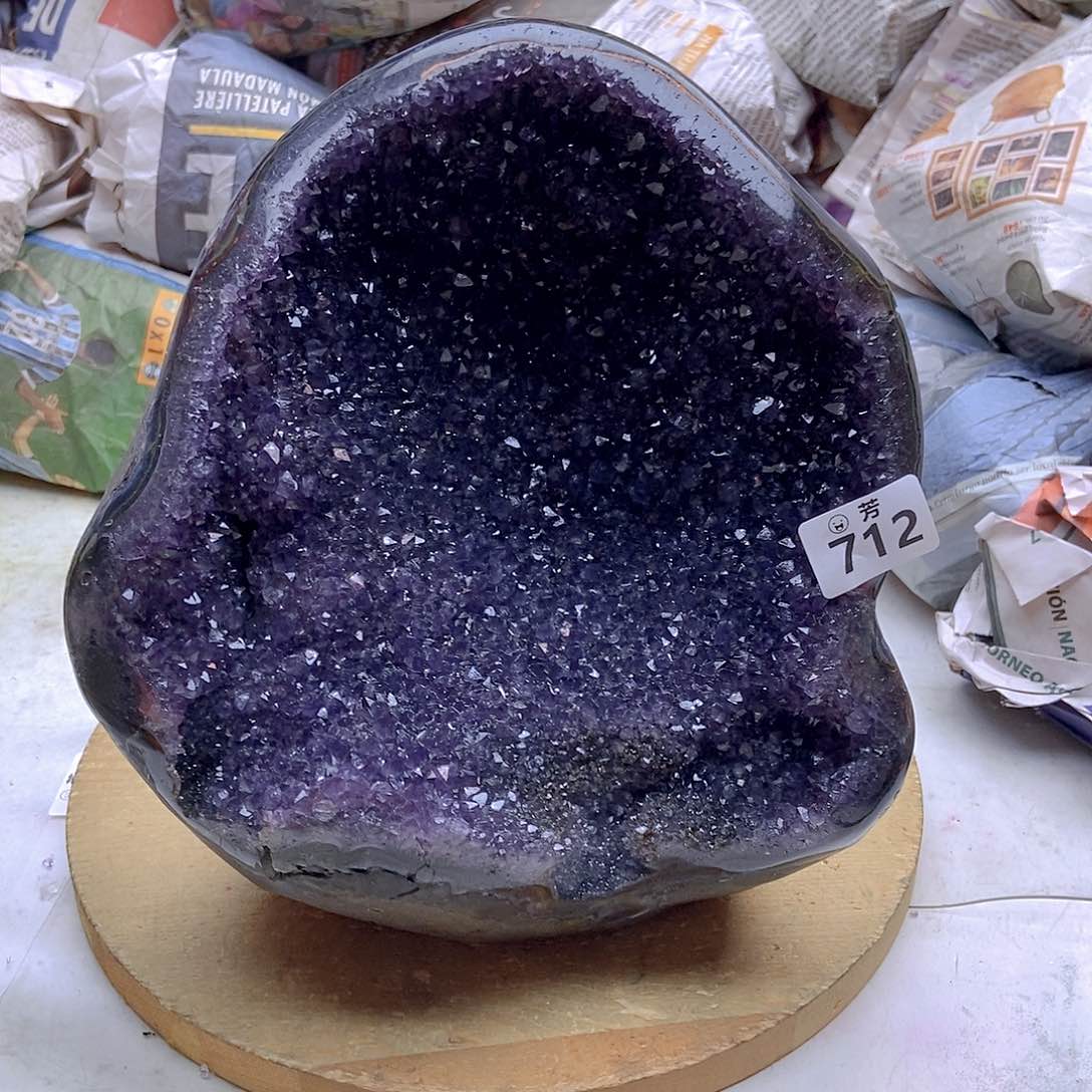 紫晶大型摆件（非配饰）未镶嵌