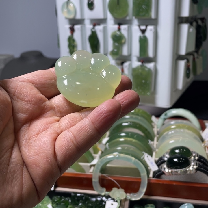 蛇纹石玉合金颈饰