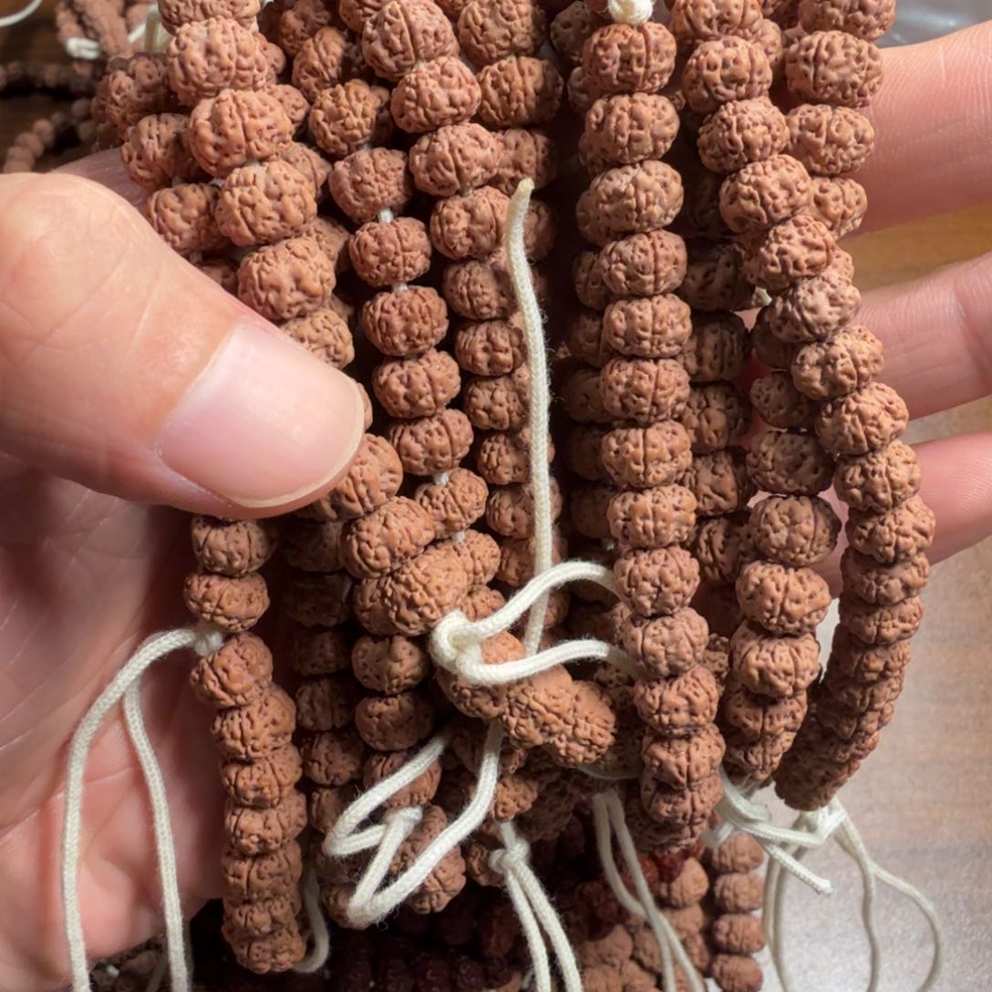 1***6猴头核桃吊坠0号。