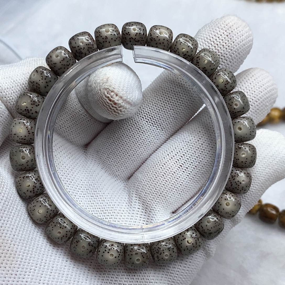 星月菩提吊坠9/8黑冰