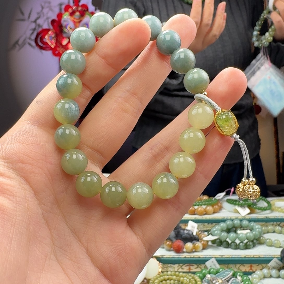 和田玉拍一发一未镶嵌