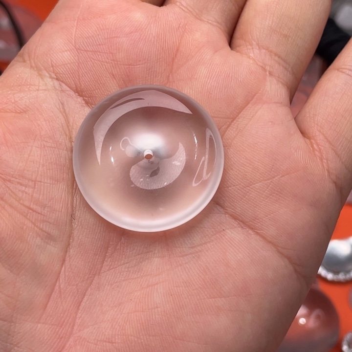 来***了石英质玉未镶嵌黑钢平安扣30*8