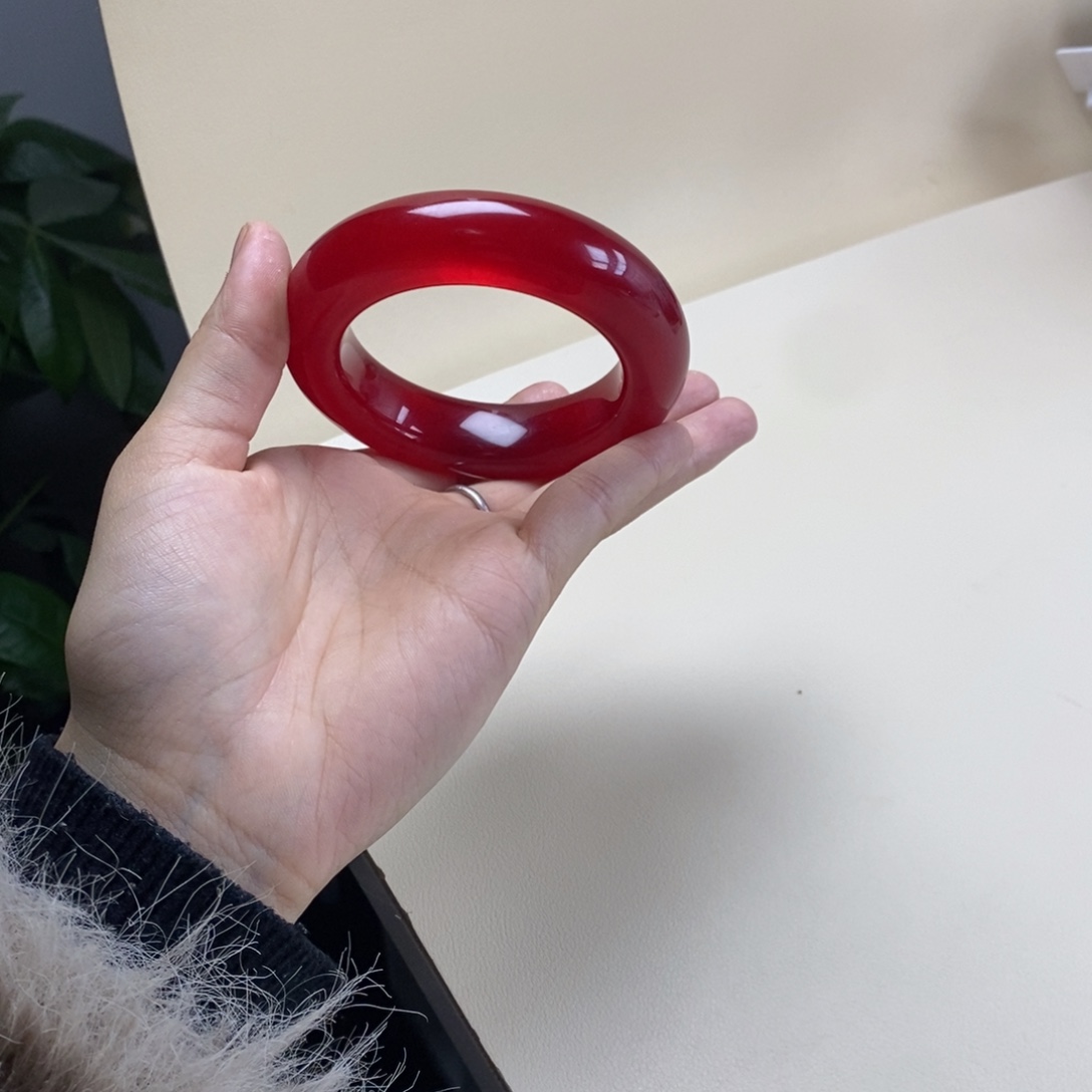 ****⁰玉时尚飘花手镯56程