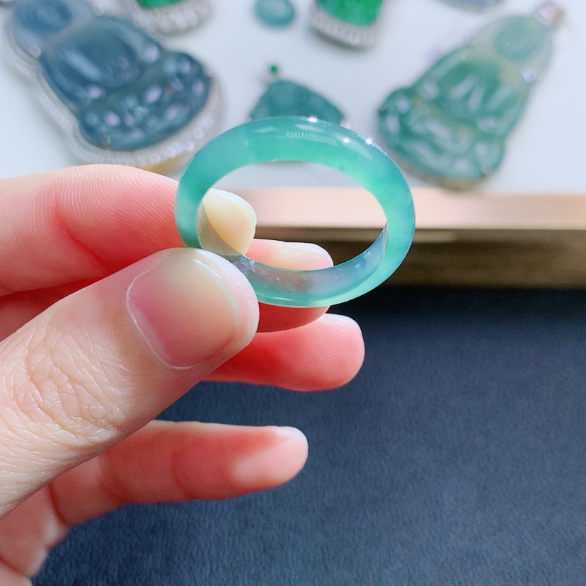 【闪购商品】翡翠颈饰未镶嵌翡翠