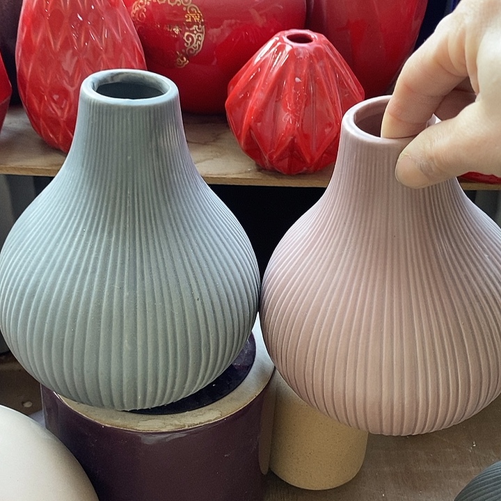 陶盆有孔 瑕疵针孔漏釉介意勿拍外口 4外高16